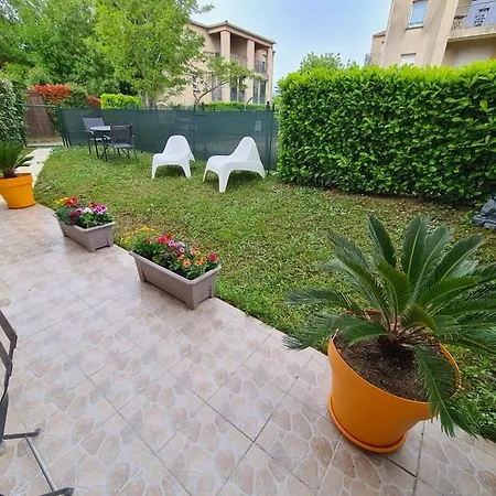 Les Bastidettes Apartment *